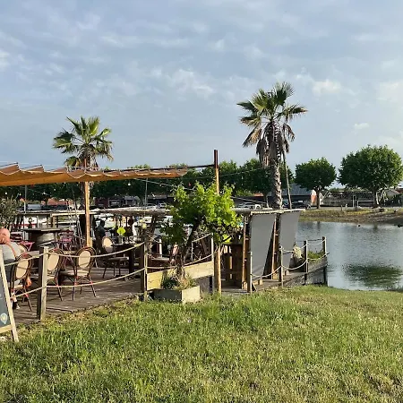 6 Pers Piscine Vue Port Parking